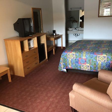 Whitesboro Inn Dış mekan fotoğraf